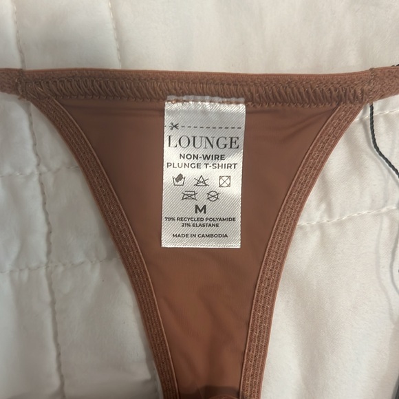 Lounge Non-Wire T Shirt Bra & Thong Set - Picture 4 of 7